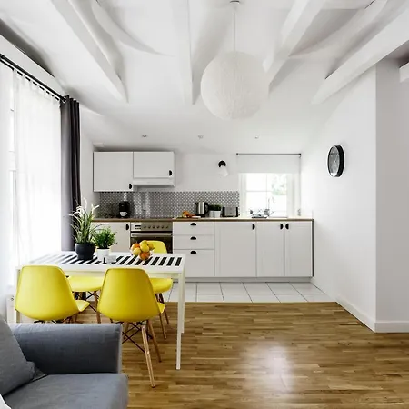 Apartament Viu Helska *