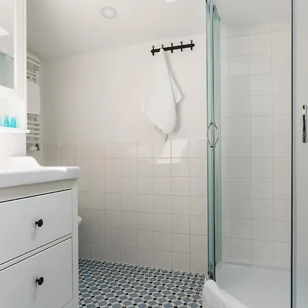 Apartament Viu Helska